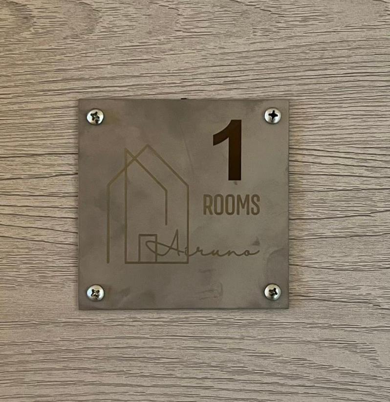 Airuno Rooms Eksteriør bilde
