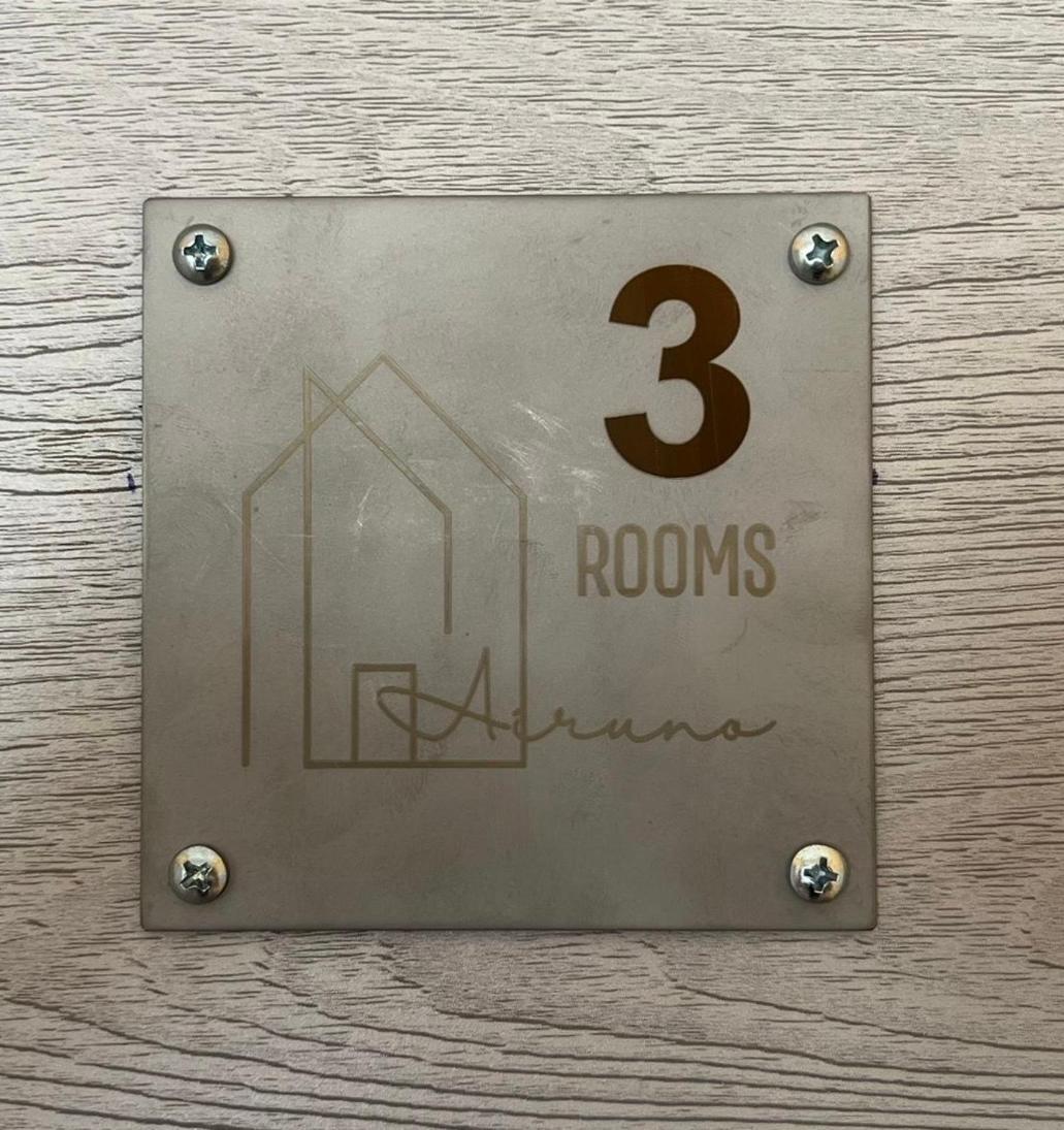Airuno Rooms Eksteriør bilde
