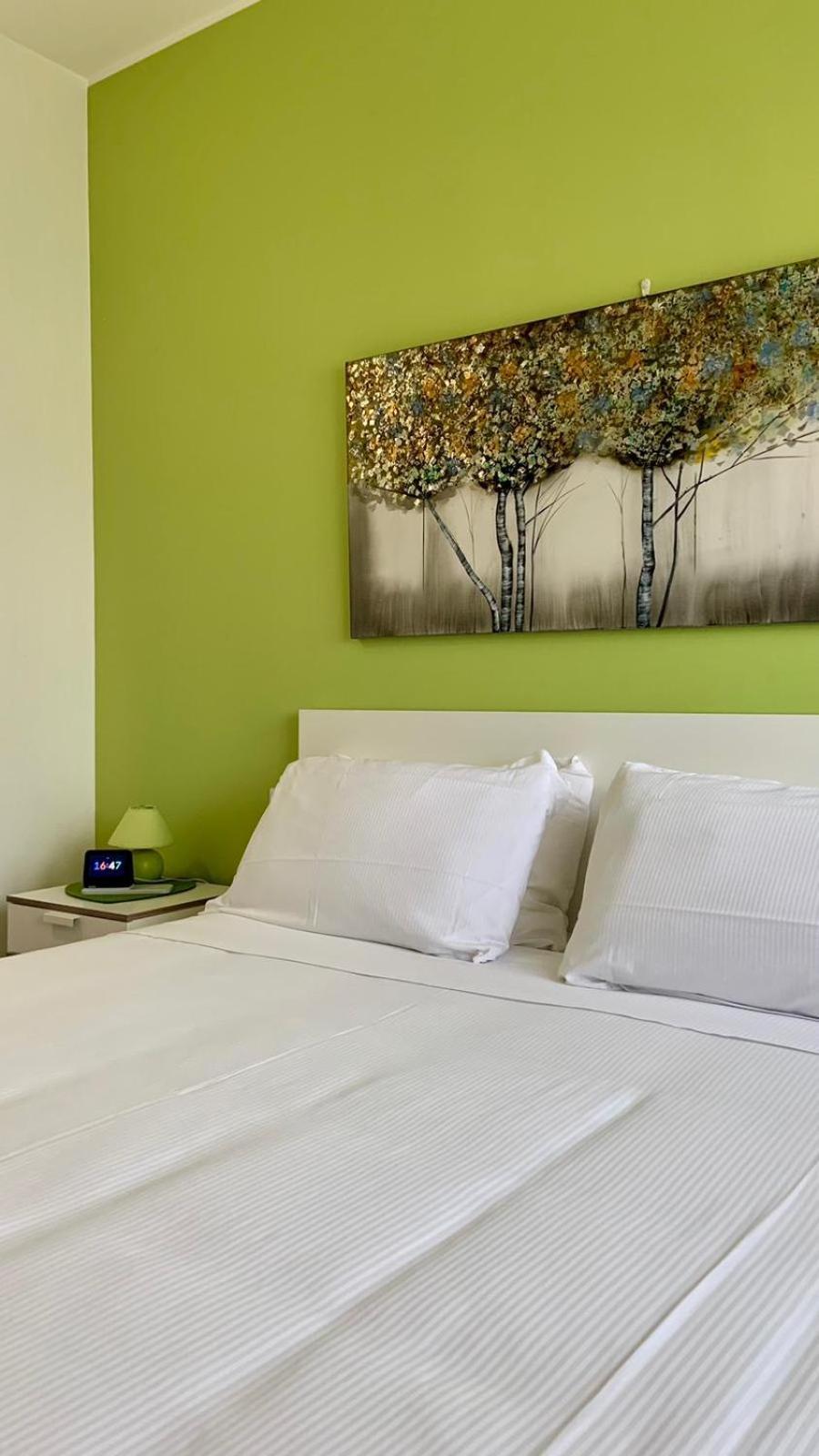 Airuno Rooms Eksteriør bilde