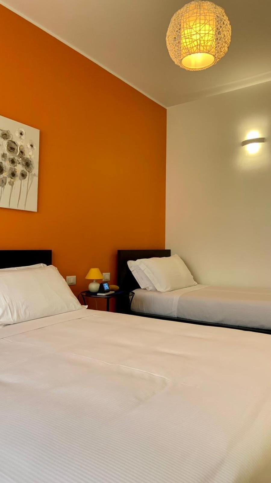 Airuno Rooms Eksteriør bilde